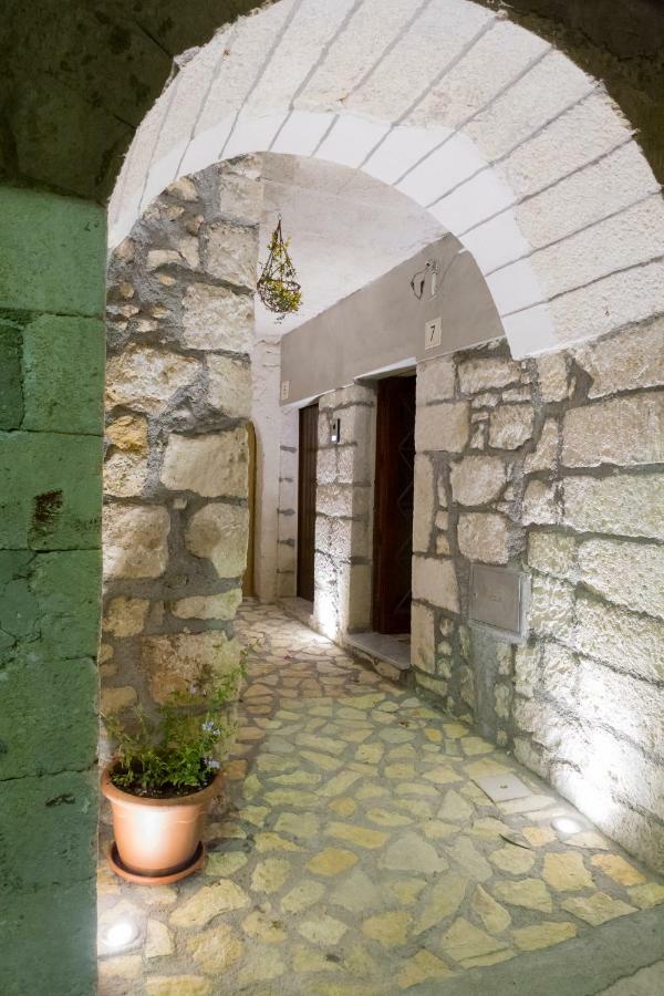 Villa Casa Arco Antico Caltabellotta Exterior foto