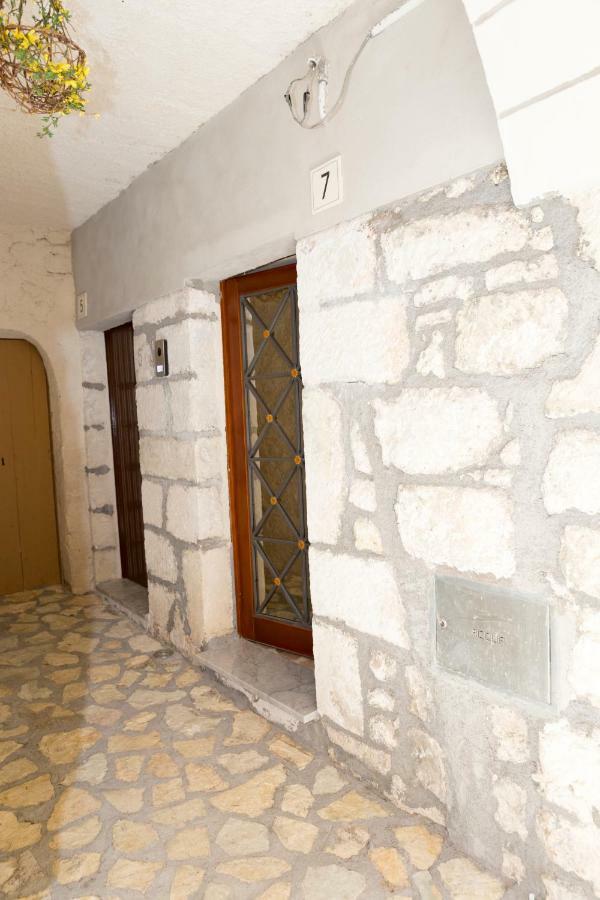 Villa Casa Arco Antico Caltabellotta Exterior foto